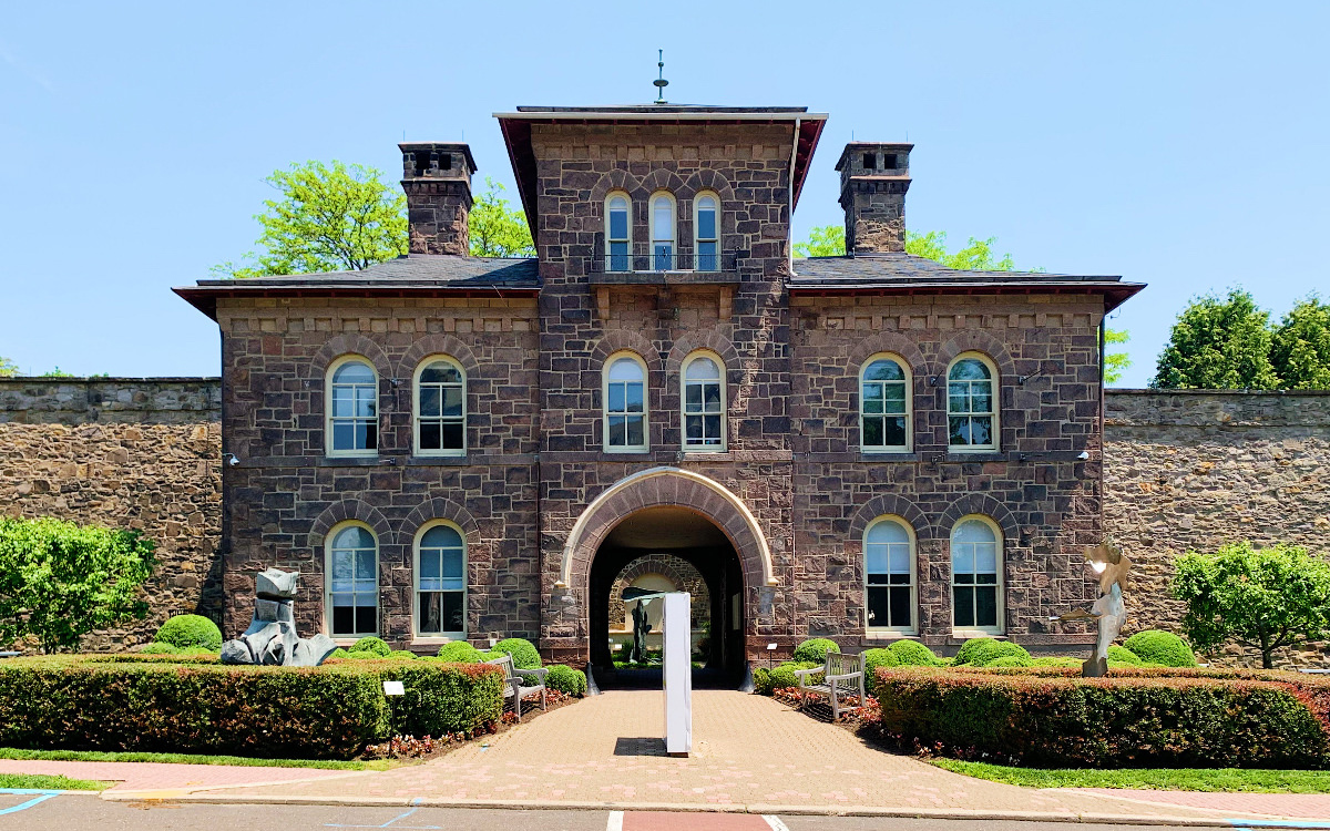 Present Day Pine Street Facade